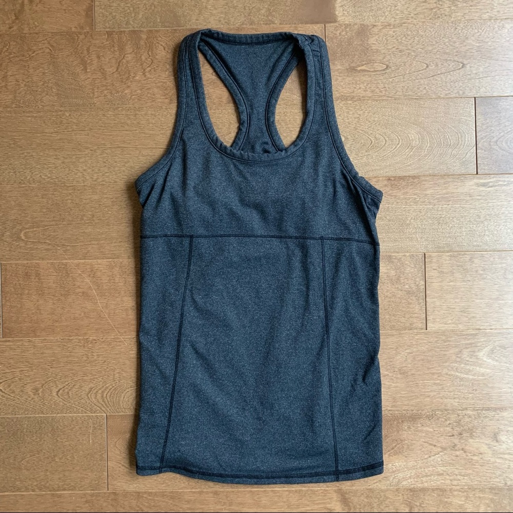 👗 3/$20 INGRID & ISABEL Maternity athletic tank